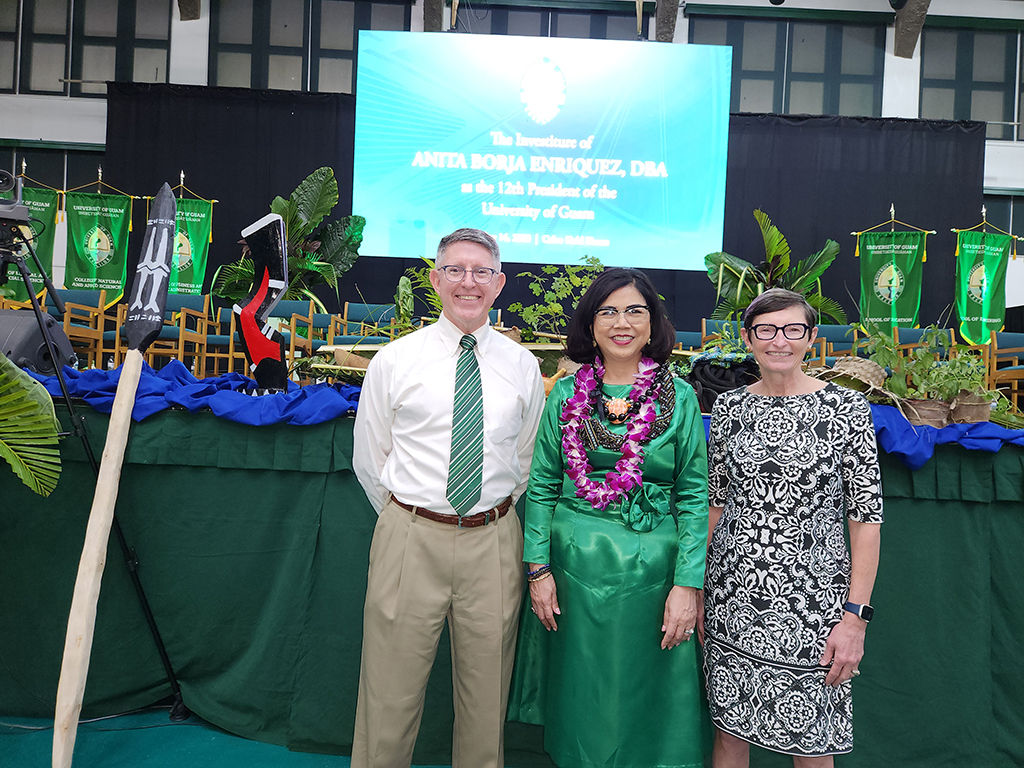 (From left) Thomas W. Krise, 11th president of the University of Guam; Anita Borja Enriquez; and Patricia L. Krise, wife of Thomas. 