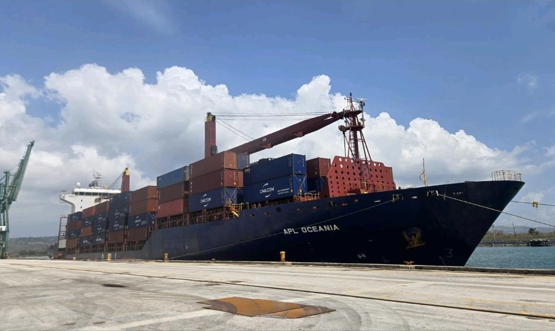 First supplies arrive in Guam on APL’s Oceania, Coast Guard heads for NMI to reopen ports