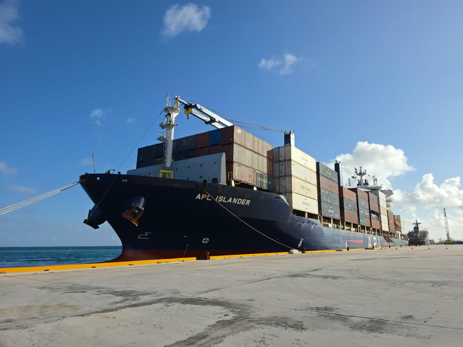First ship delivers essential cargo to Saipan as port opens