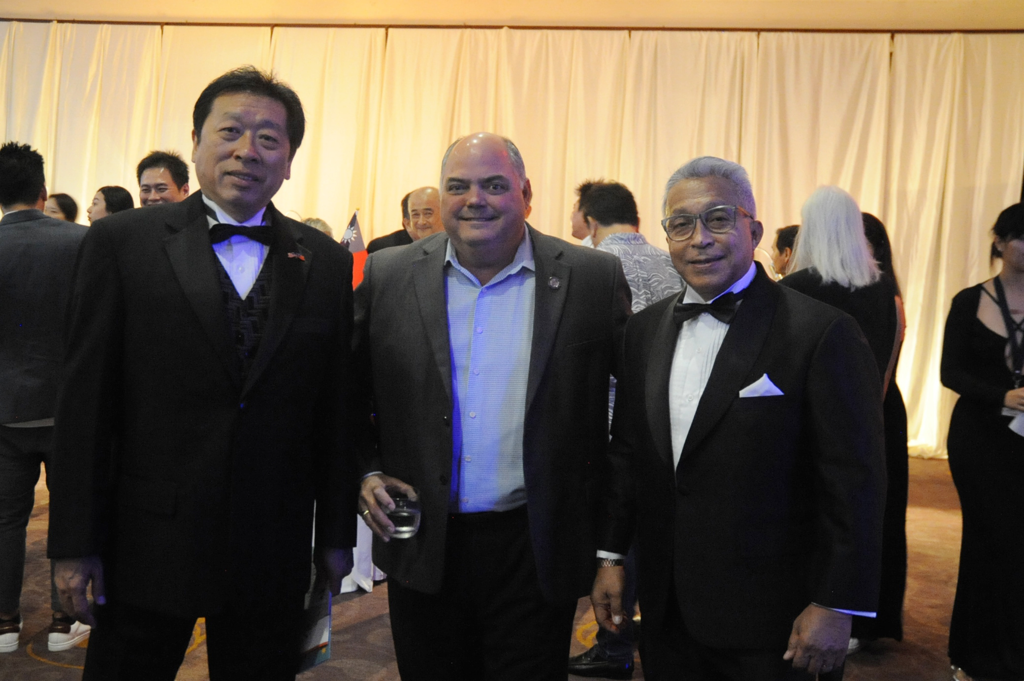(From left) Albert Wu, president and co-owner, FADA Development, and president of the United Chinese Association of Guam; Sen. Christopher M. Duenas, and Sen. Jesse A. Lujan, both of the 37th Guam Legislature. 