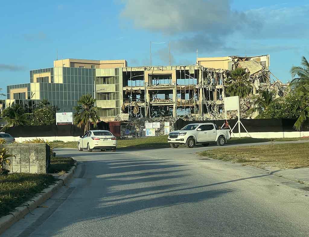  Marshalls capital building coming down as replacement is planned