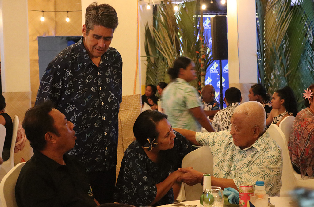 The Palau International Coral Reef Center annual fundraising dinner on Jan. 18 was co-hosted by Office of the President of Palau, the Embassy of Australia and the Embassy of Japan. (From left) former president Tommy E. Remengesau; President Surangel S. Whipps Jr.; first lady Valerie R. Whipps; and Reklai (traditional chief) Raphael B. Ngirmang. Photo courtesy of the Office of the President of Palau