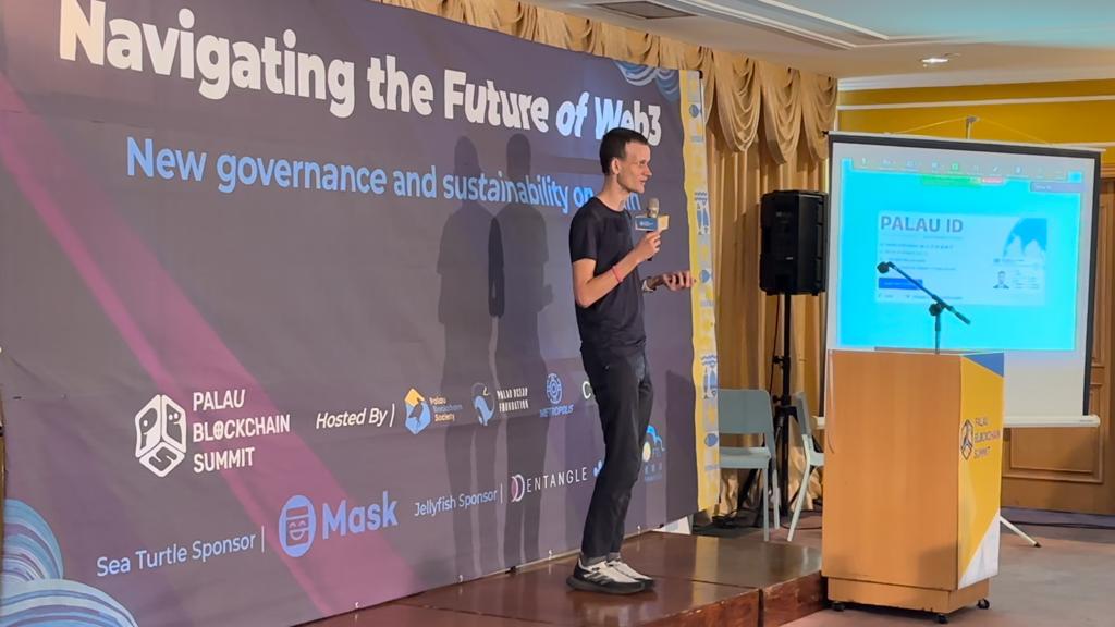 To the top: Blockchain summit held in Palau 